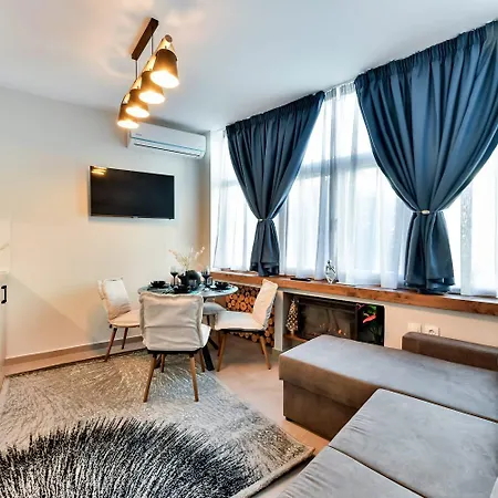 Apollon Apartamento Tesalónica
